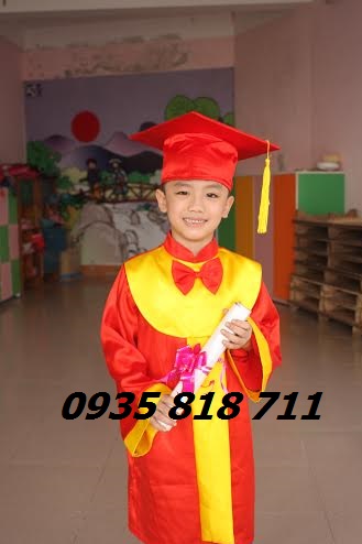 thuê áo tốt nghiệp mẫu giáo